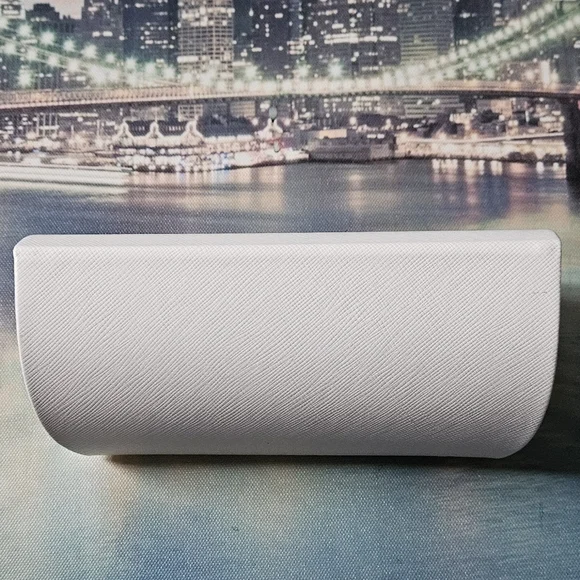 Michael Kors Purple Cat-Eye Sunglasses ✨️New Case Included✨️ - Picture 13 of 16